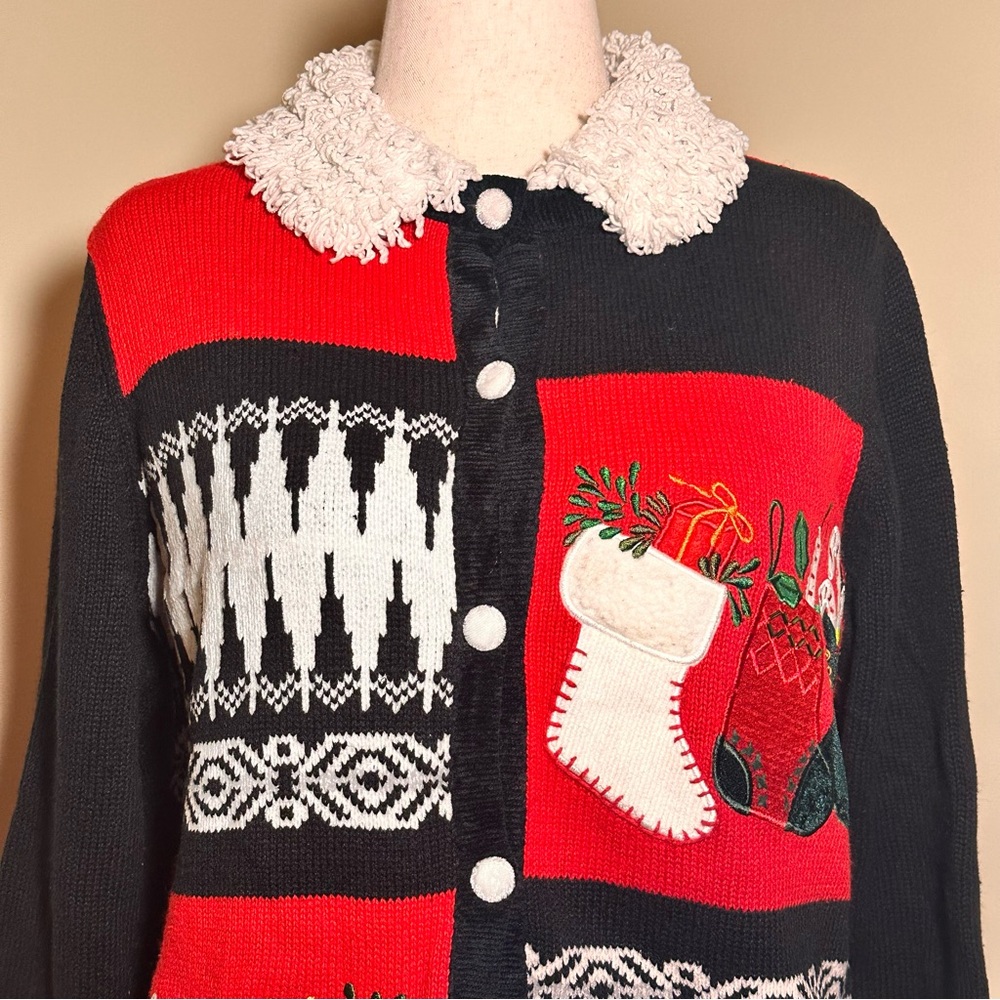 All Points by Reference Point Holiday Sweater Women’s Large